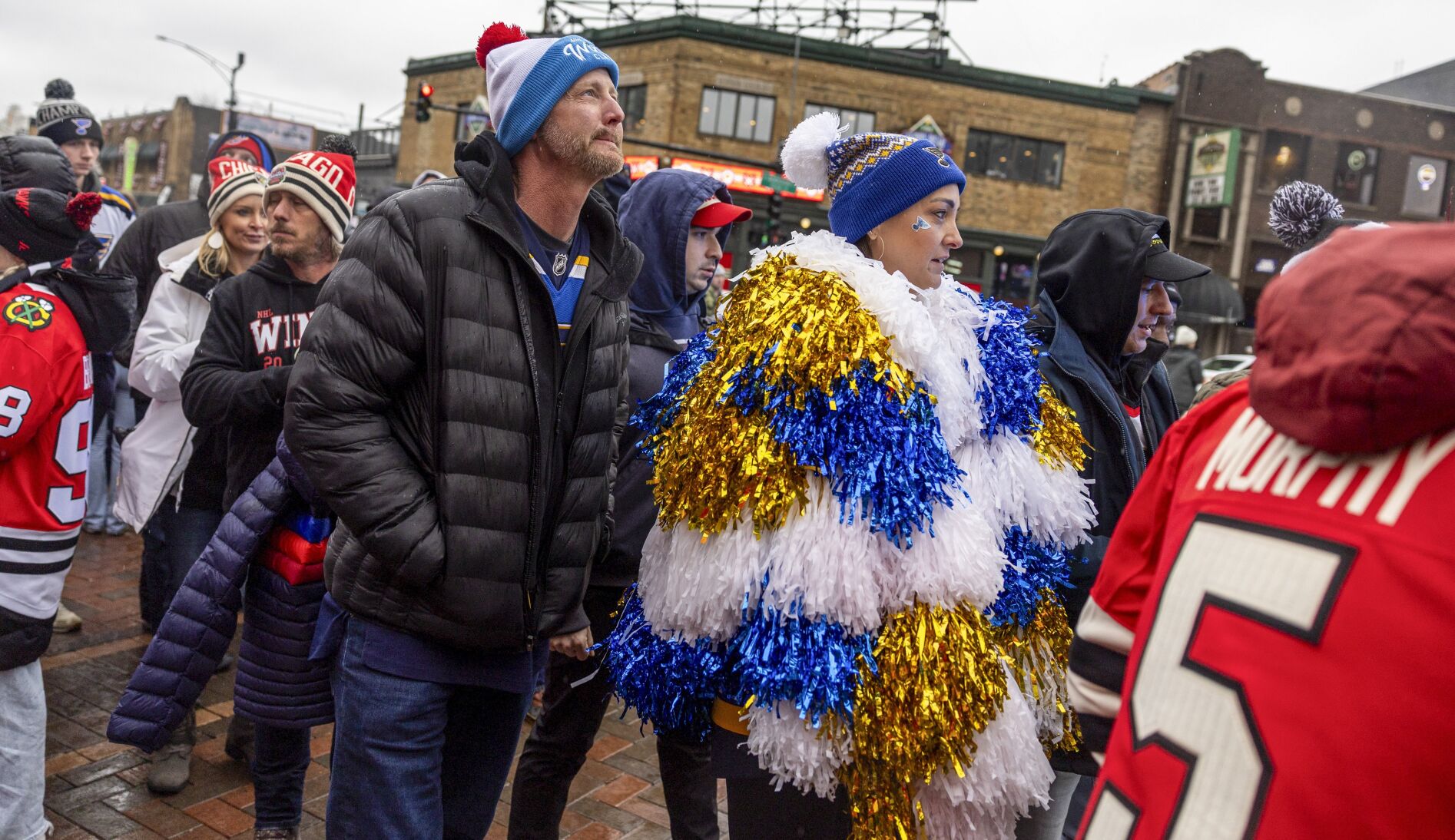 Fans get ready to cheer on Blues in the Winter Classic